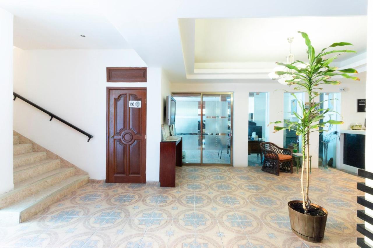 Hotel Gandhi Chetumal Exterior photo