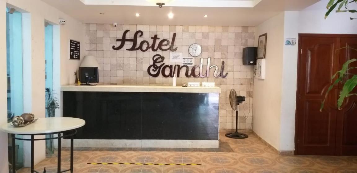 Hotel Gandhi Chetumal Exterior photo