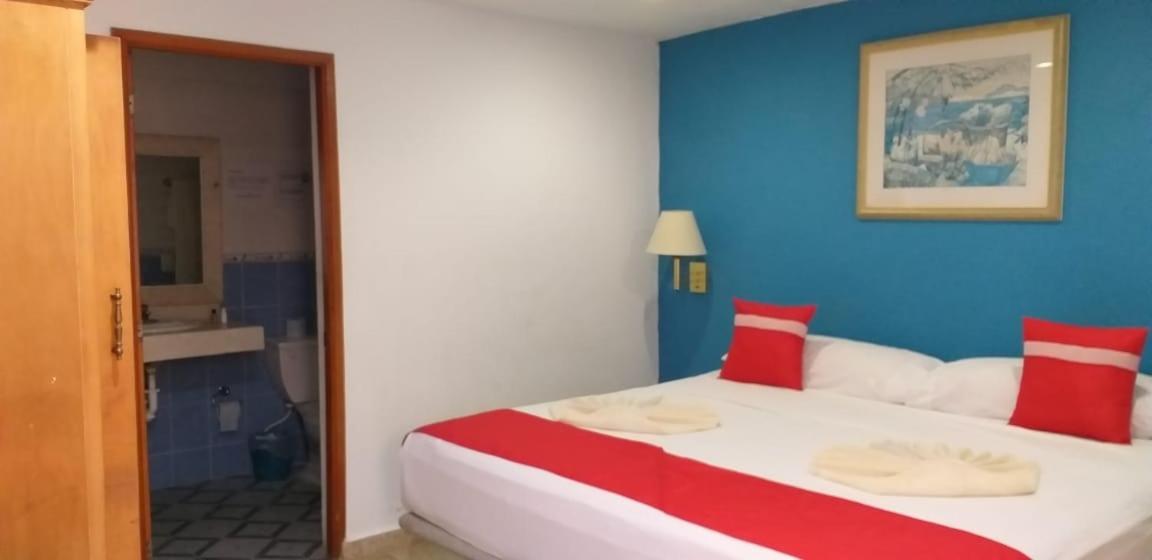 Hotel Gandhi Chetumal Exterior photo