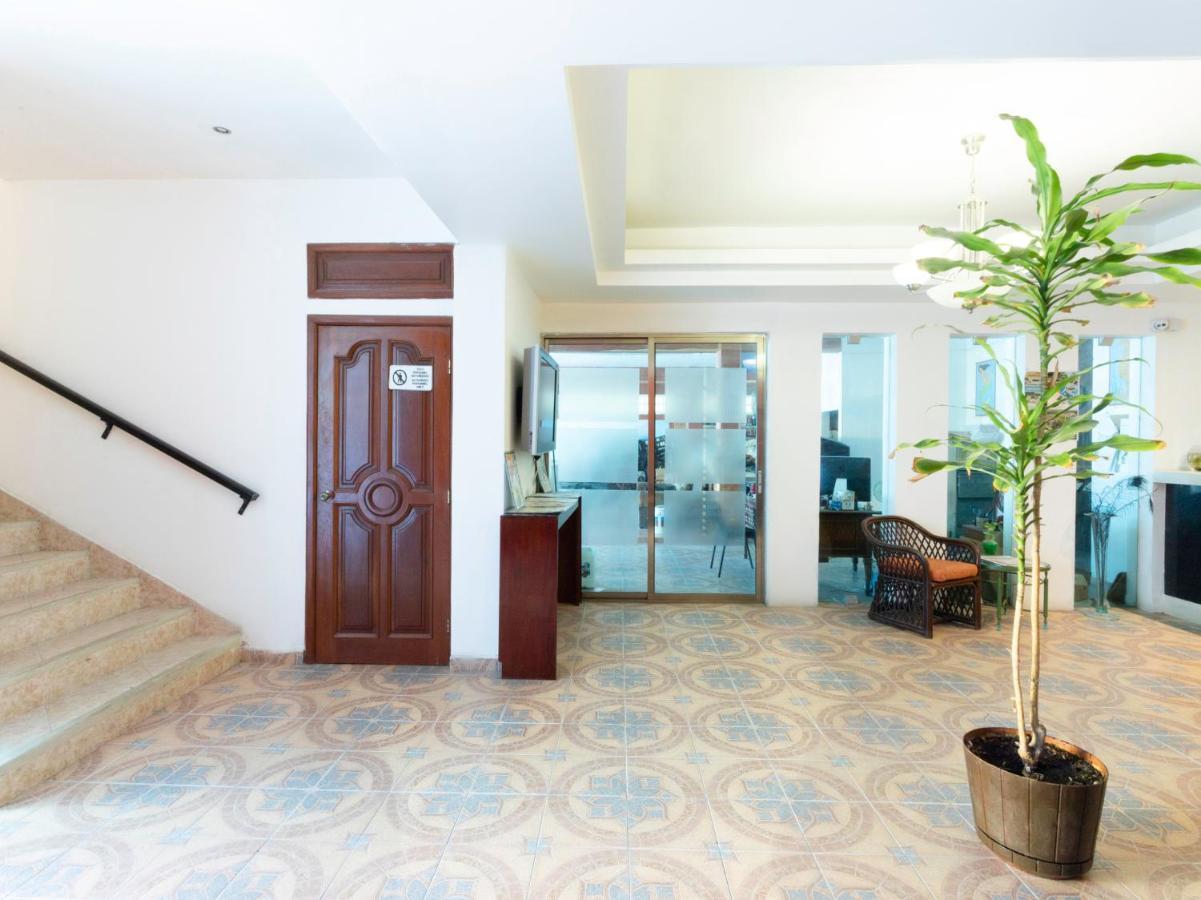 Hotel Gandhi Chetumal Exterior photo