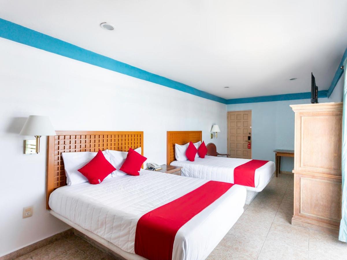 Hotel Gandhi Chetumal Exterior photo
